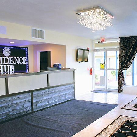 Residence Hub Inn And Suites Marianna Exterior photo